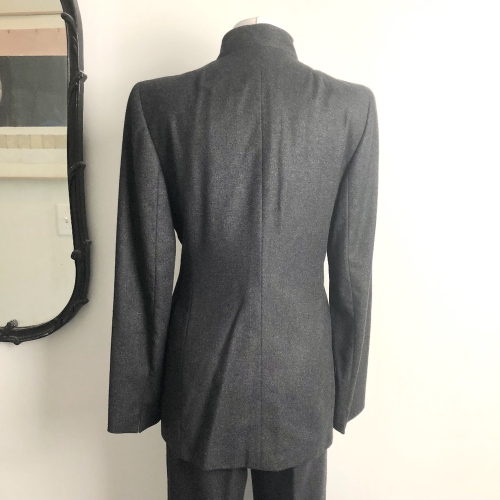 Akris 100% Cashmere Grey Suit, Vintage - Picture 5 of 14